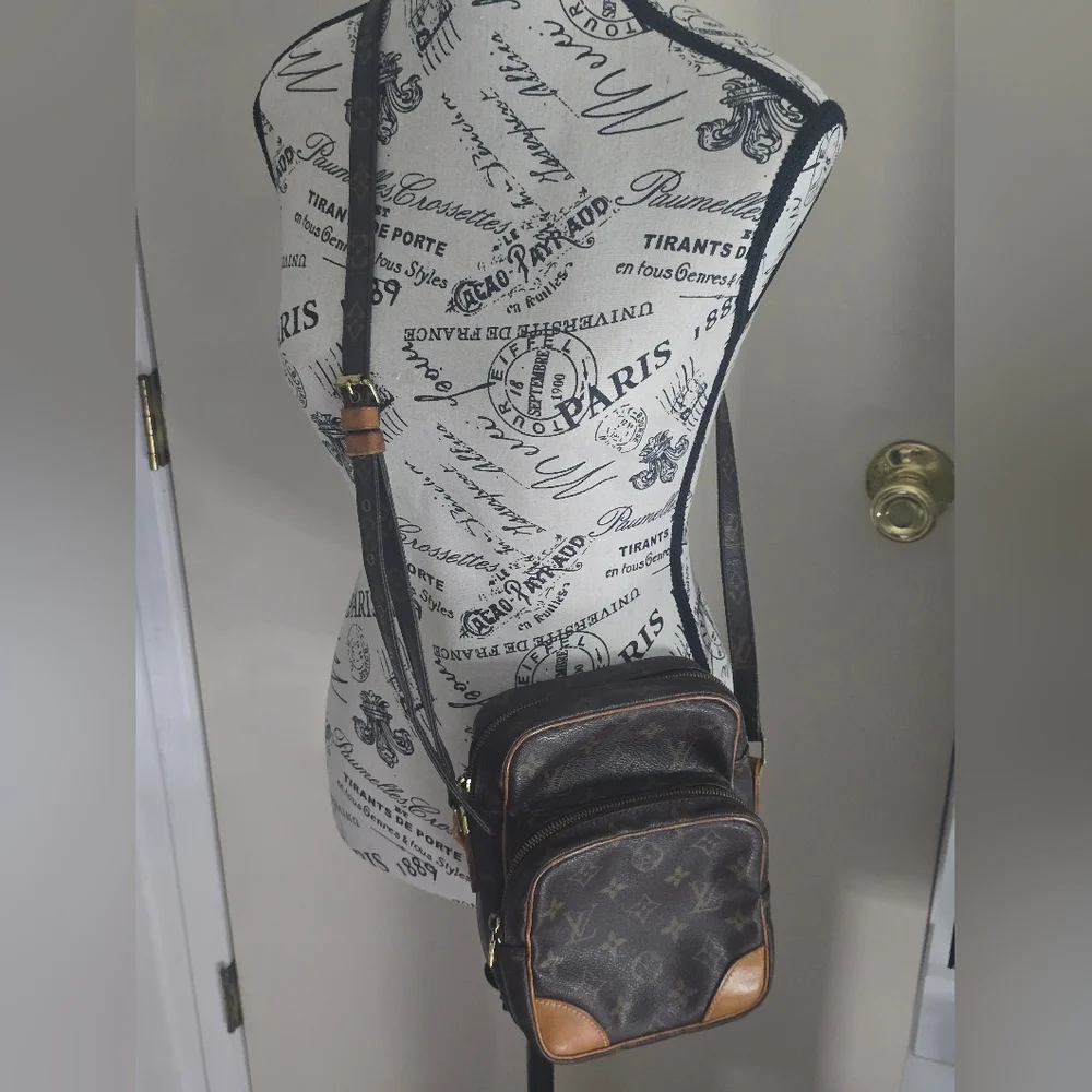 Louis Vuitton Brown Monogram Canvas Crossbody Bag with Tan Trim comes with COA